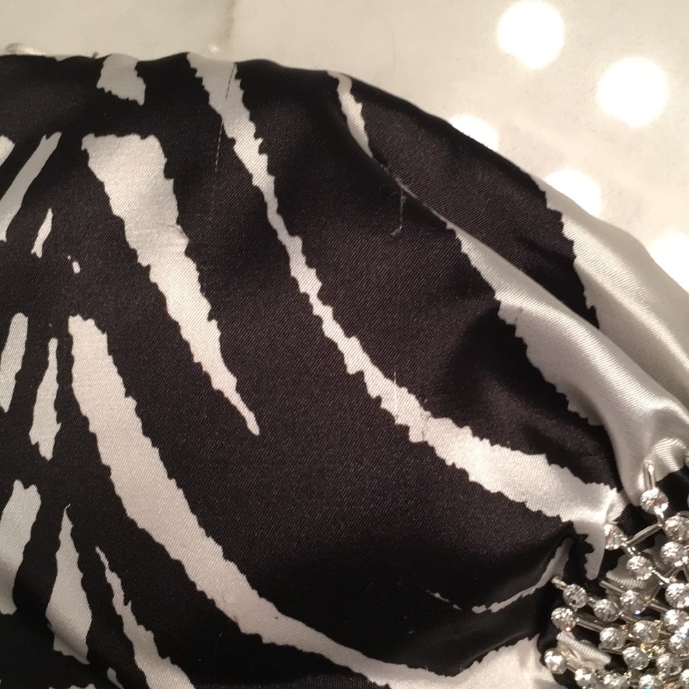 Black and white formal Caché mermaid dress - Picture 6 of 6